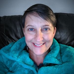 WELCOME!! BUNDLE AND SAVE! MAKE ME AN OFFER!